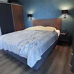 شقة Beztroski Z Widokiem Na Morze 5 Morz سيانوزيتي