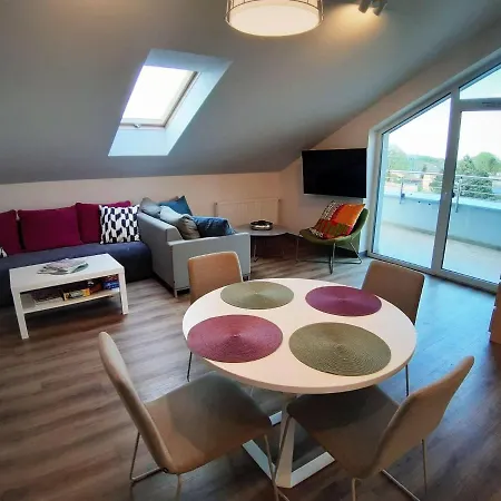 Apartment Beztroski Z Widokiem Na Morze 5 Morz