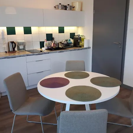 Apartment Beztroski Z Widokiem Na Morze 5 Morz *